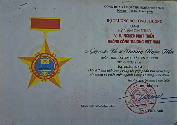 Kỷ niệm chương của Bộ Công Thương - Đúc Đồng Phước Kiều - Công Ty TNHH MTV TM - DV Đồng Phước Kiều